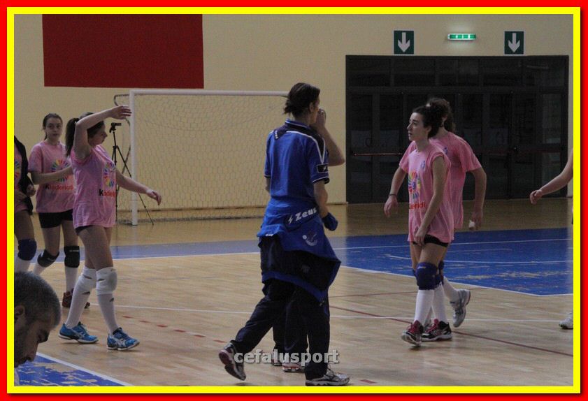 140501 volley1 143_tn.jpg